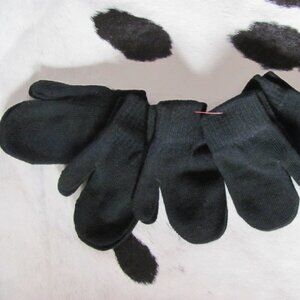 CAT & JACK KIDS SET OF 5 PAIRS OF MITTENS NWT